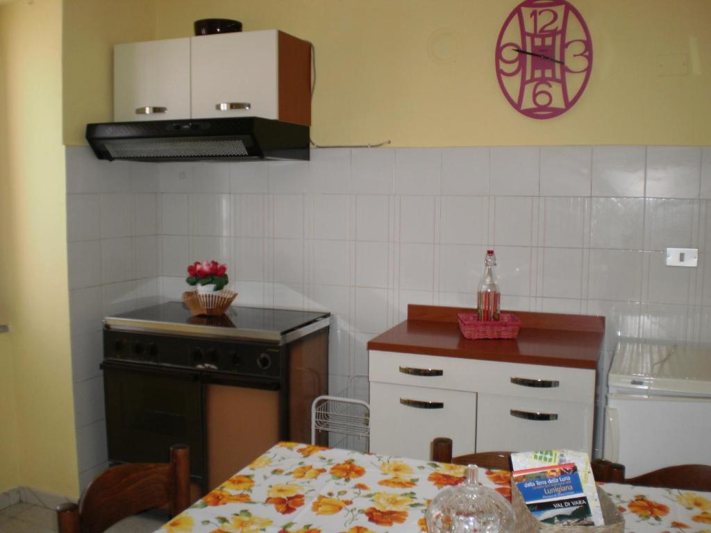 Hotel Paese Corvara Beverino Phòng bức ảnh