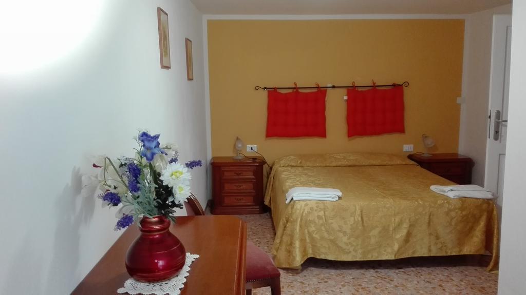 Hotel Paese Corvara Beverino Ngoại thất bức ảnh